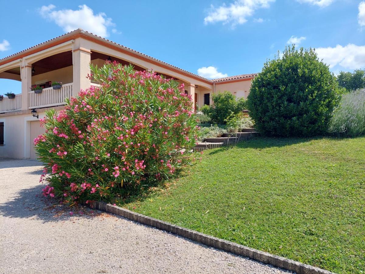 Aux Trois Muriers Villeneuve-sur-Lot Exterior photo